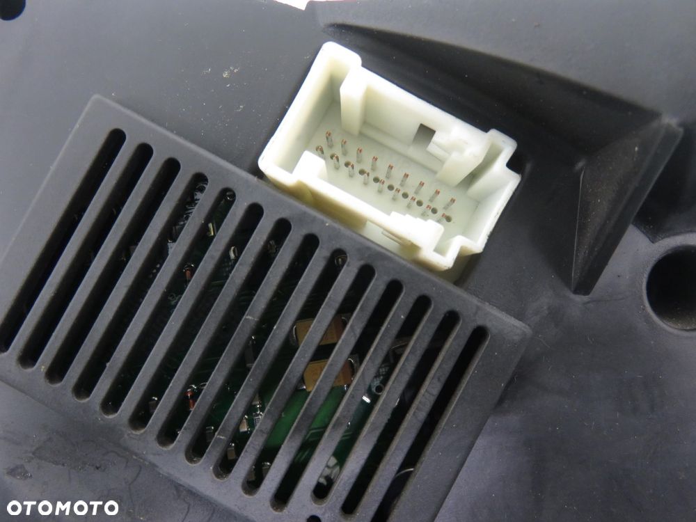 LICZNIK MERCEDES SPRINTER I 208 CDI A0014468521 88311295 - 3