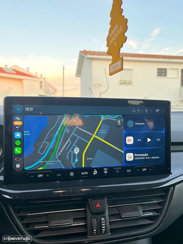 Ford Focus 1.0 EcoBoost Hybrid ST-LINE X - 19