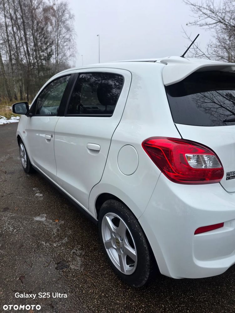 Mitsubishi Space Star - 13