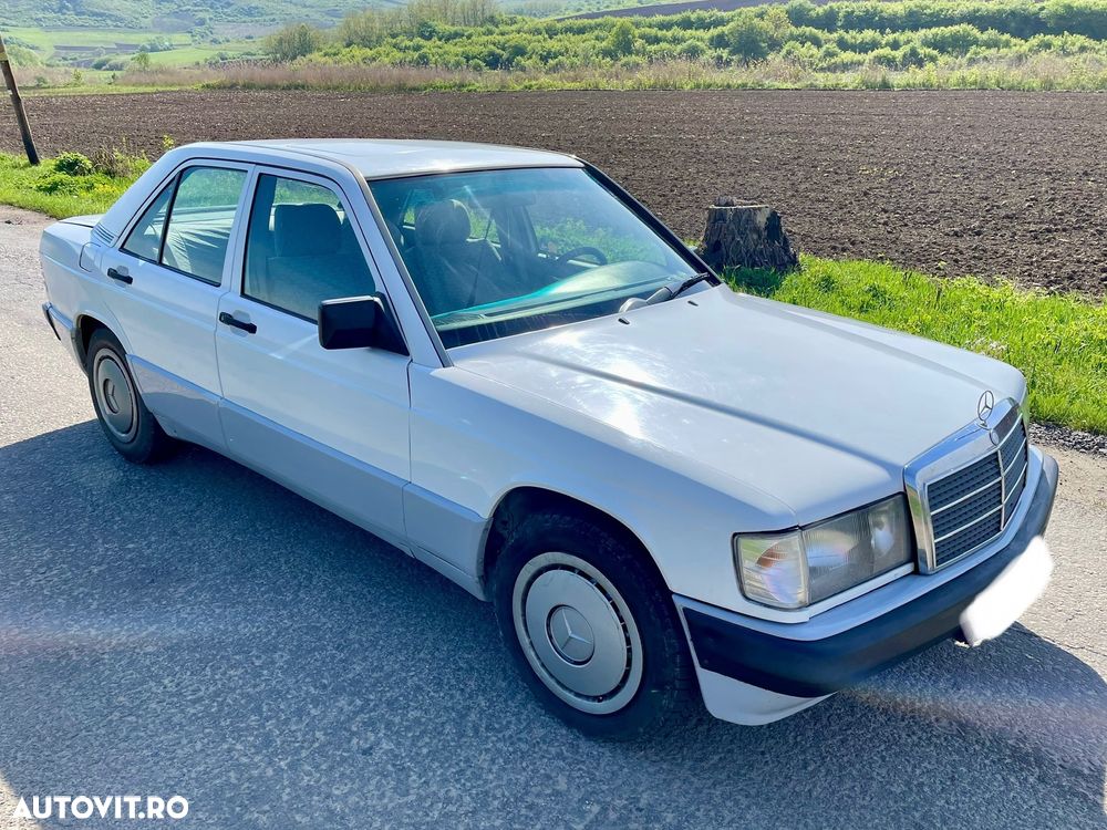 Mercedes-Benz 190 - 4