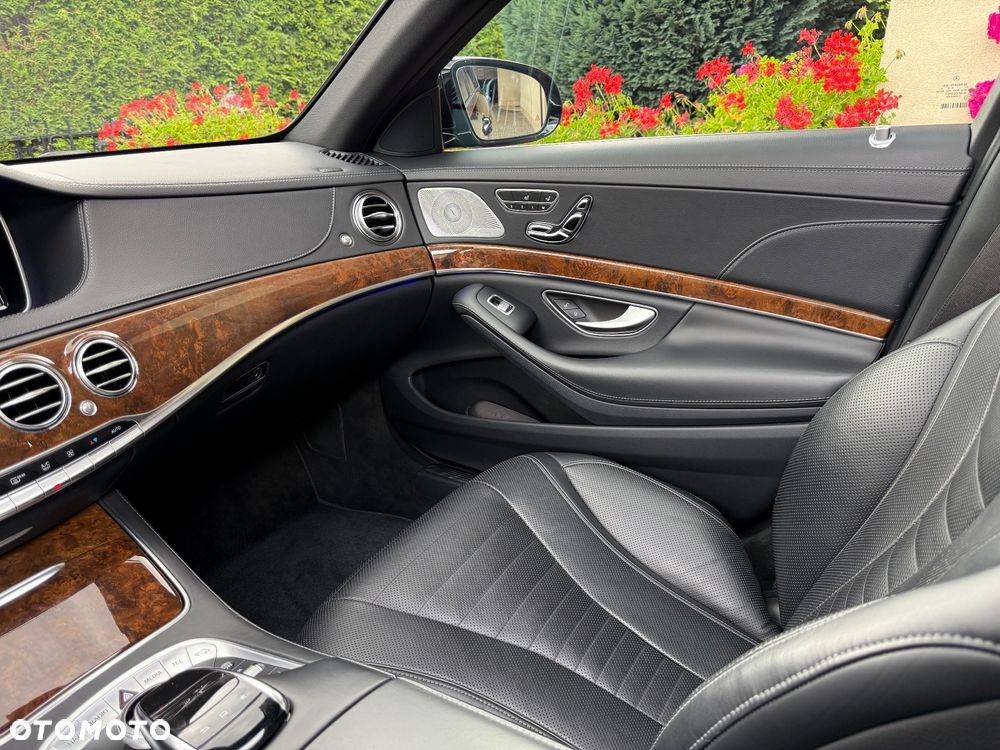 Mercedes-Benz Klasa S 500 4-Matic L 7G-TRONIC - 37