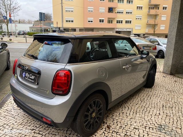 MINI 3 Portas Cooper SE - 37
