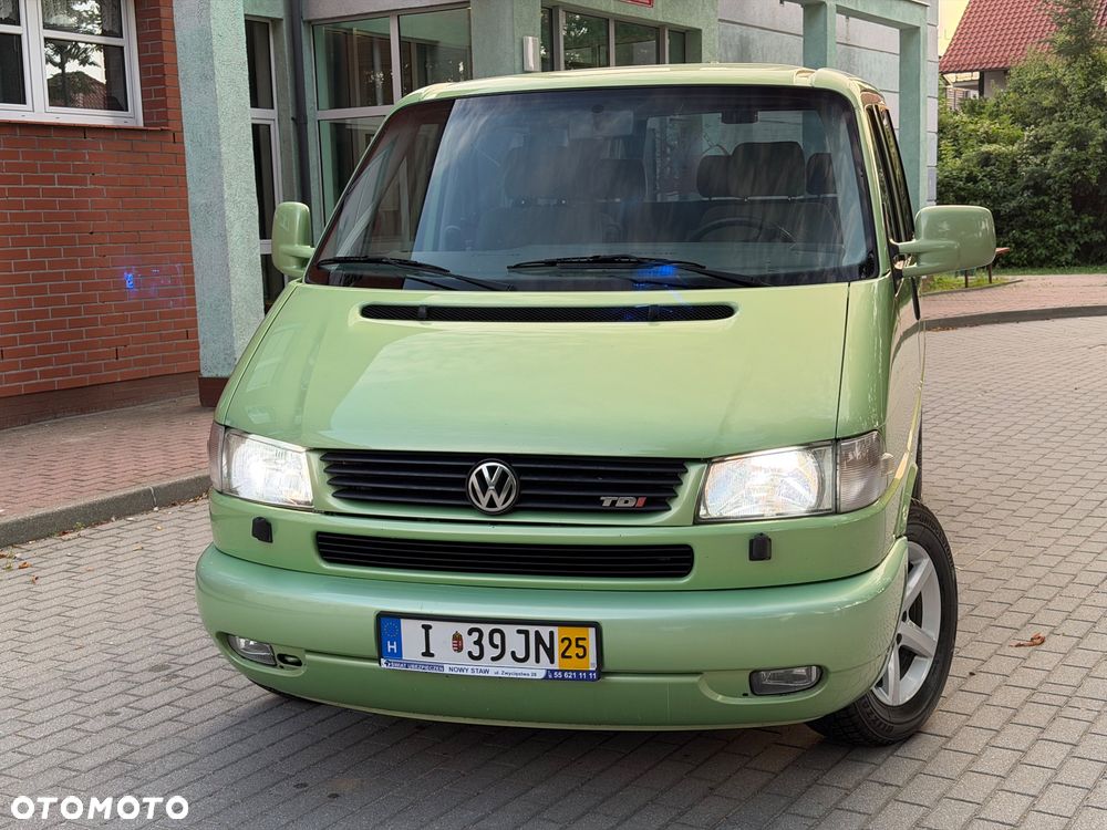 Volkswagen Multivan - 7