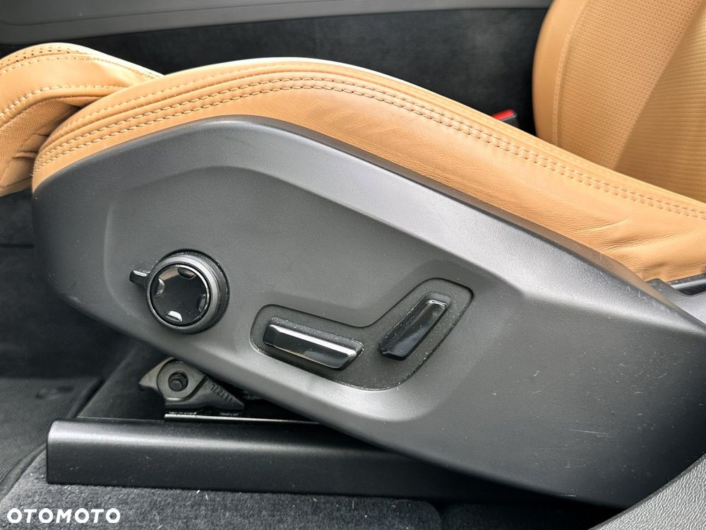 Volvo XC 60 - 19