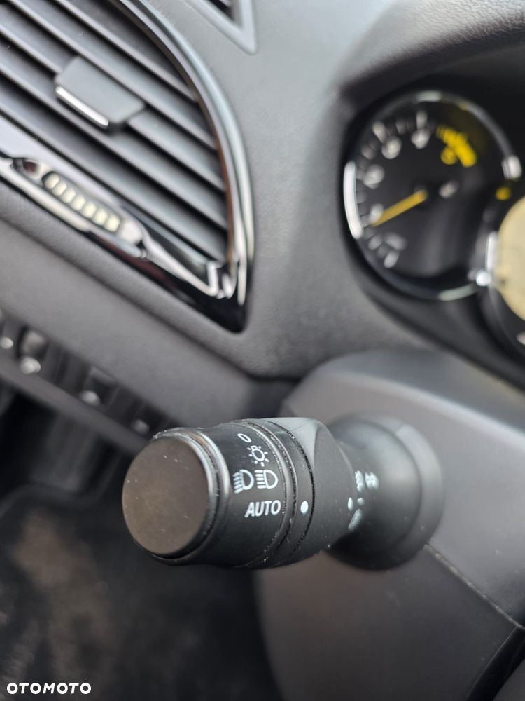 Renault Megane ENERGY dCi 110 Start & Stopp Bose Edition - 25