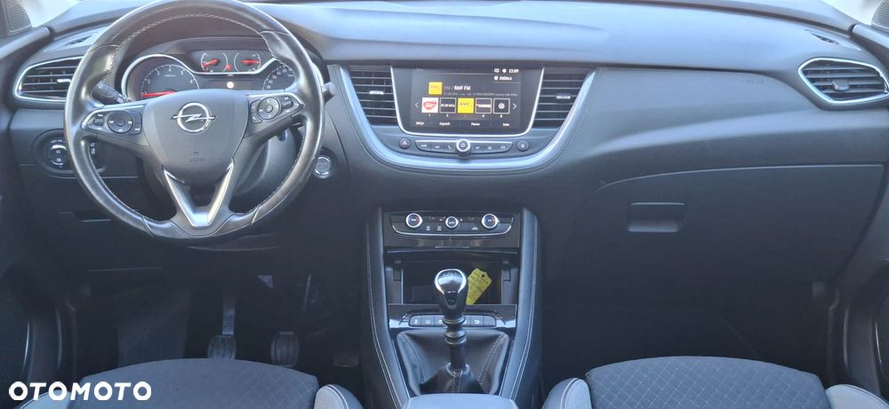 Opel Grandland X 1.2 Start/Stop Design Line - 13