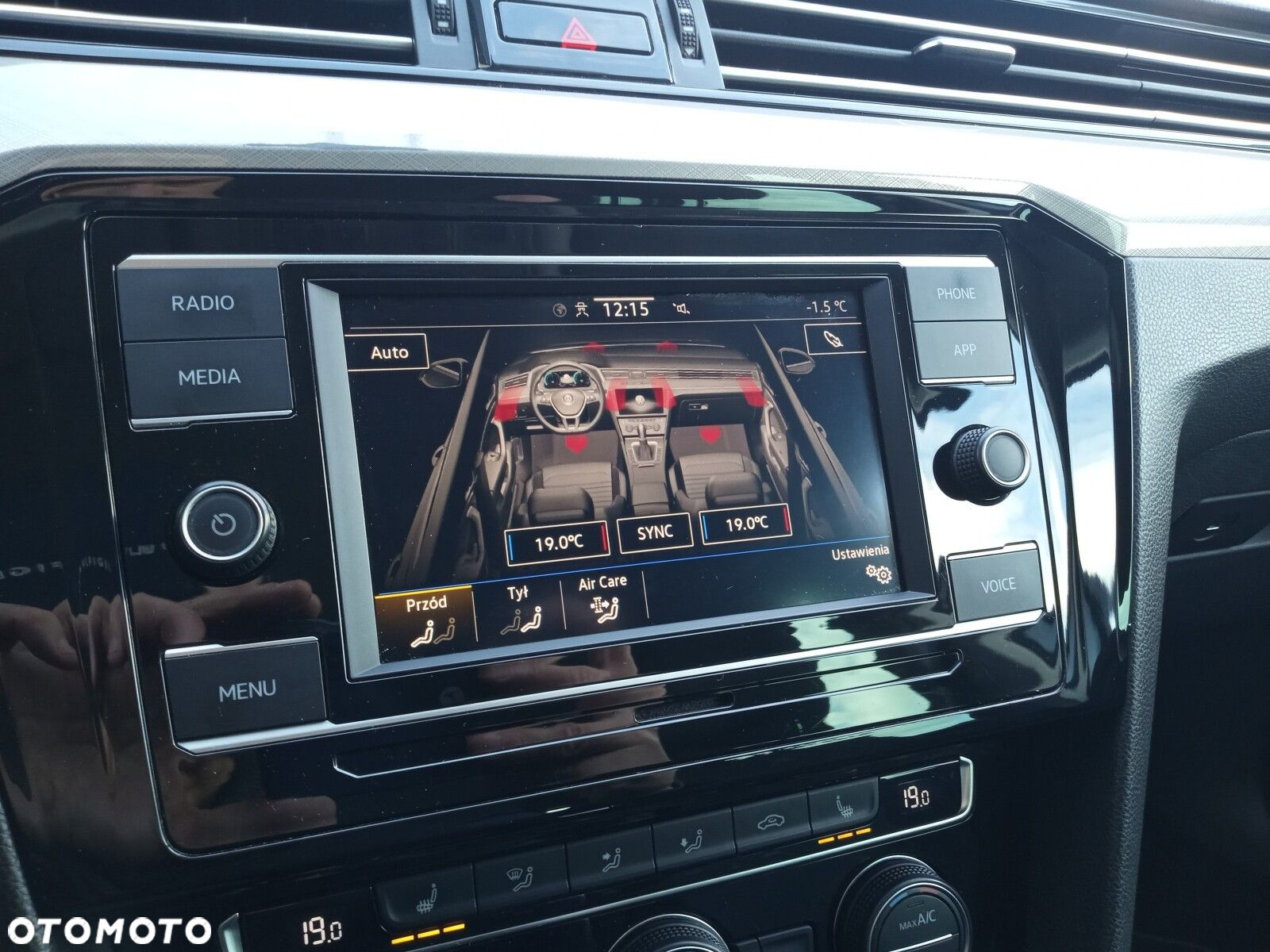 Volkswagen Passat 2.0 TSI Business DSG - 22