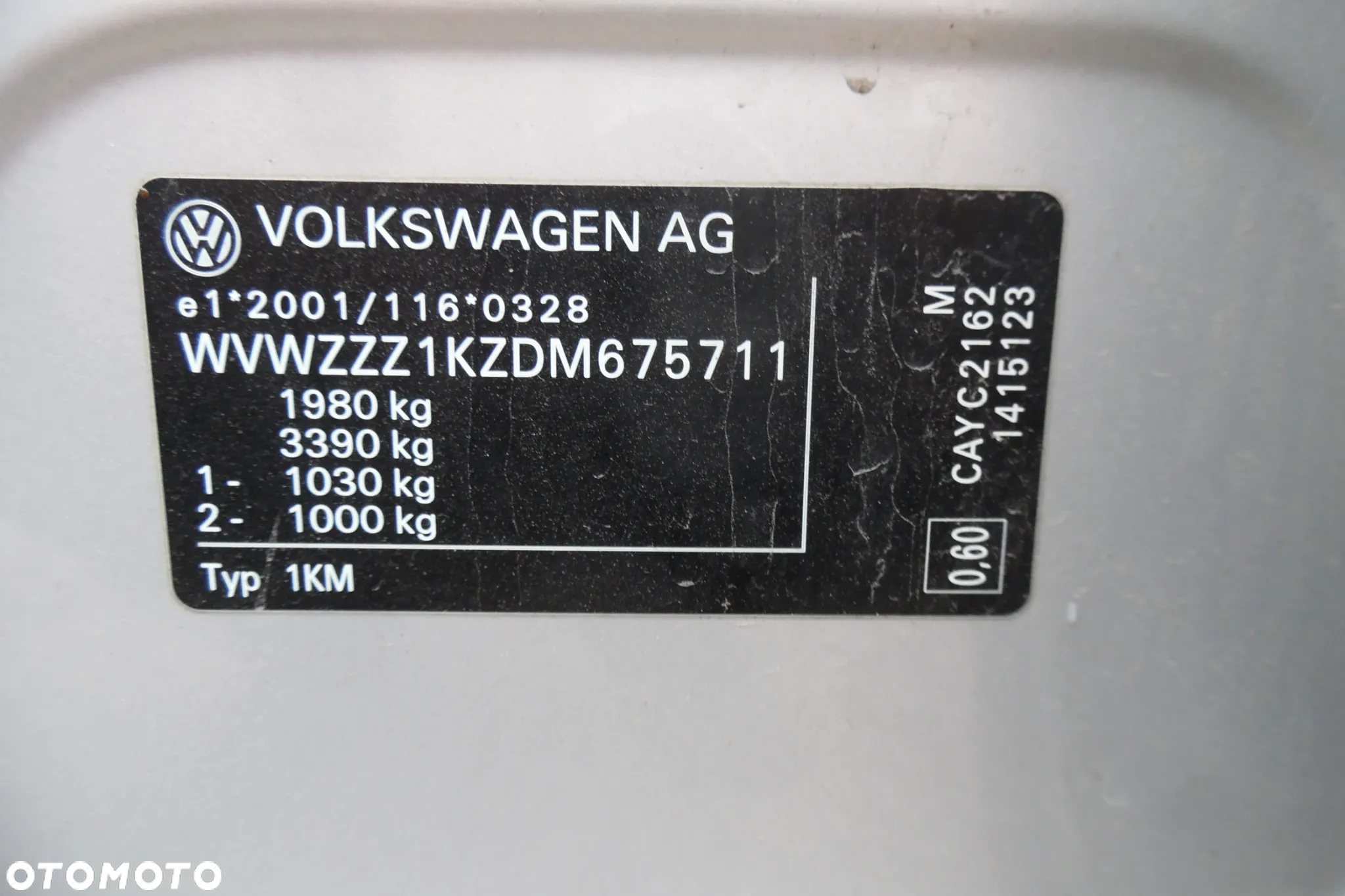 Volkswagen Golf 1.6 TDI BlueMotion Technology Comfortline - 22