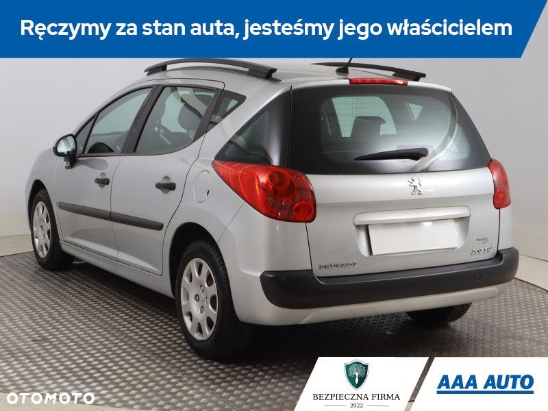 Peugeot 207 - 6