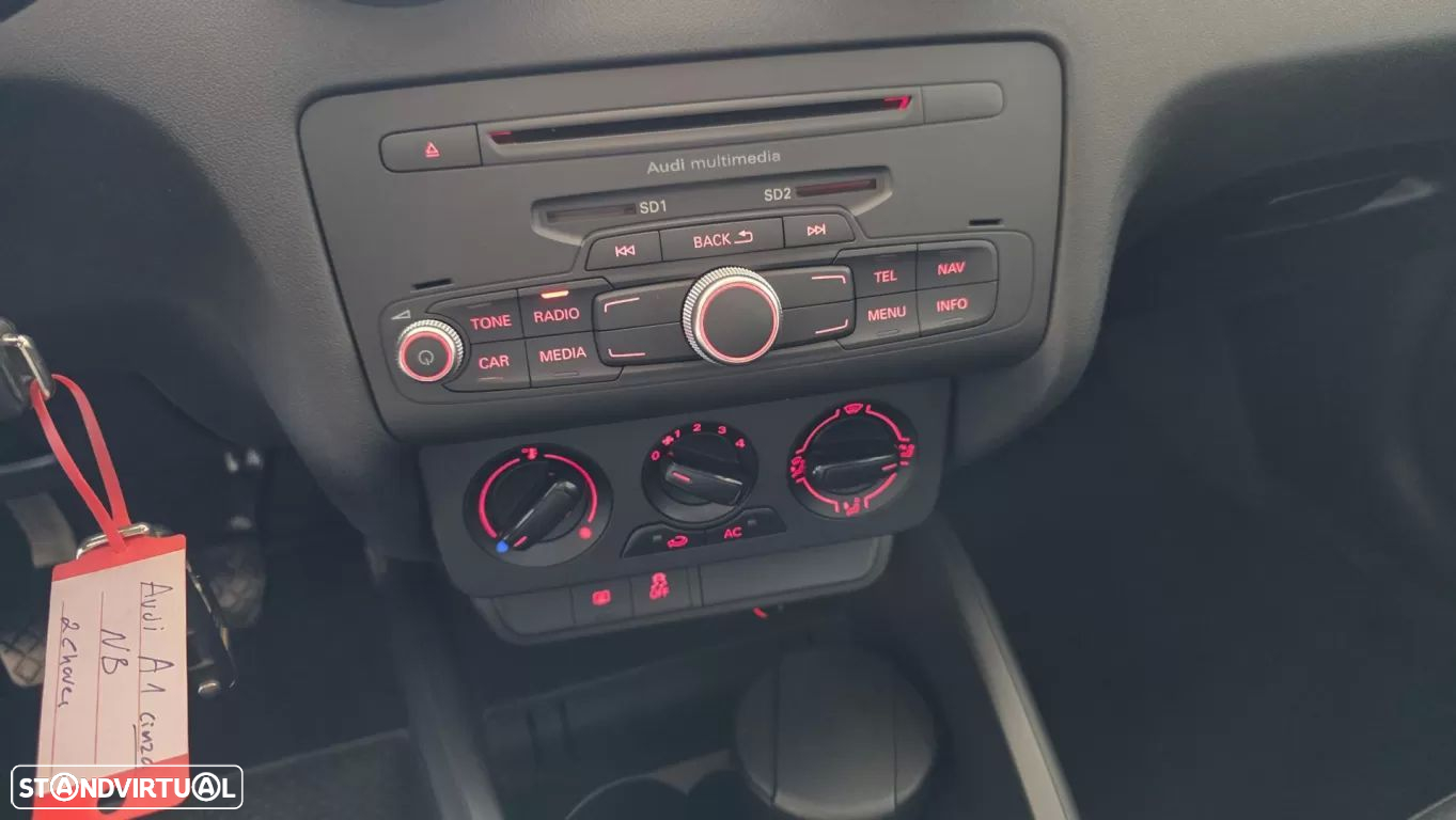 Audi A1 Sportback 1.6 TDI S-line - 36