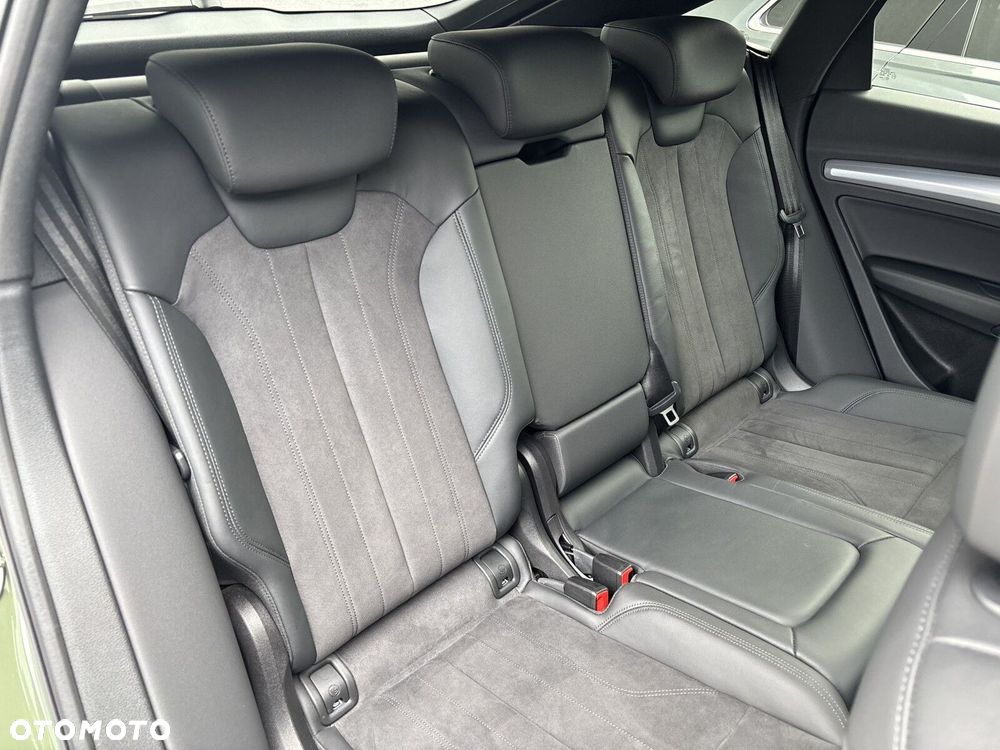 Audi Q5 Sportback - 32