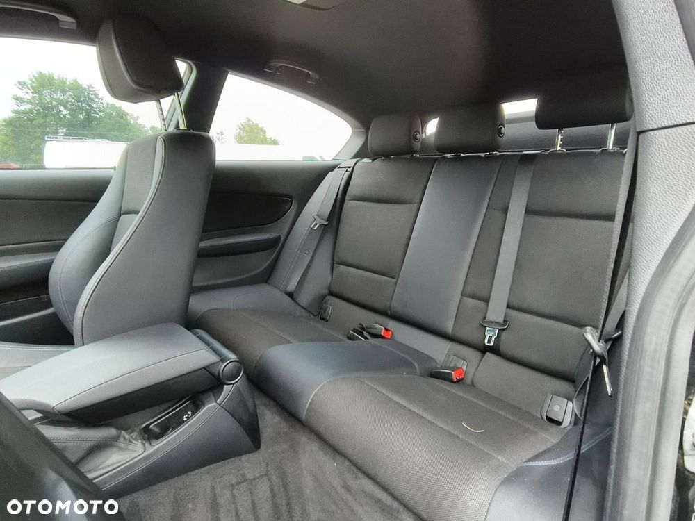 BMW Seria 1 - 12