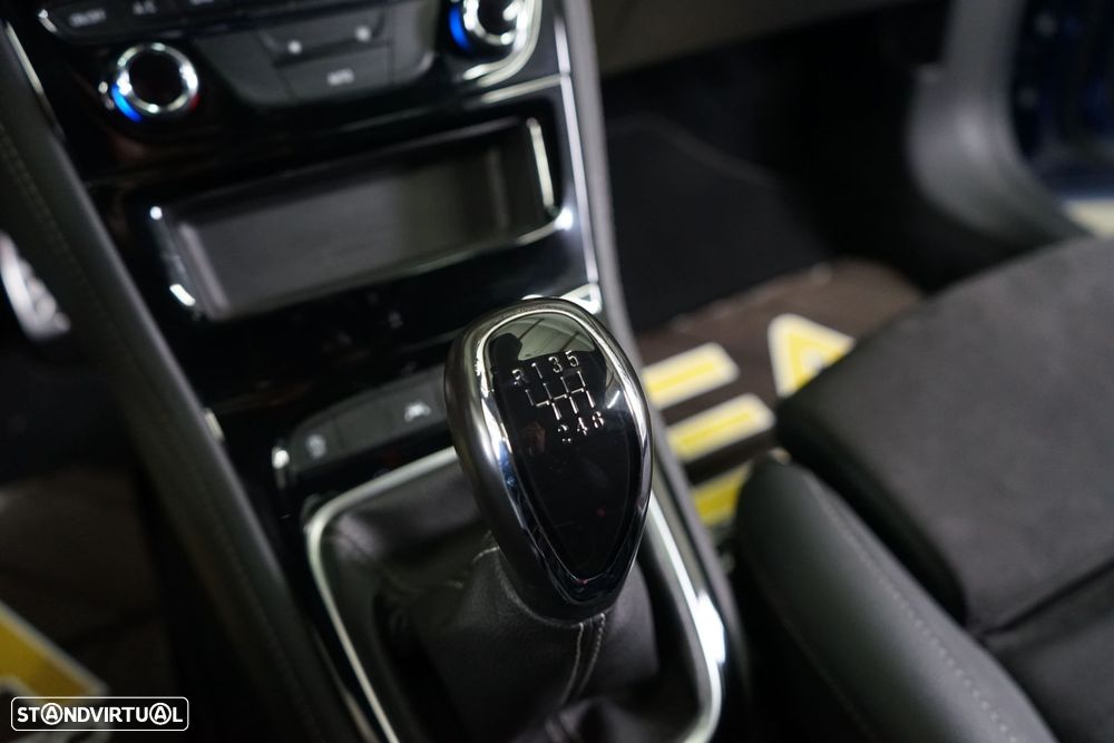 Opel Astra Sports Tourer 1.2 T Business Edition S/S - 28