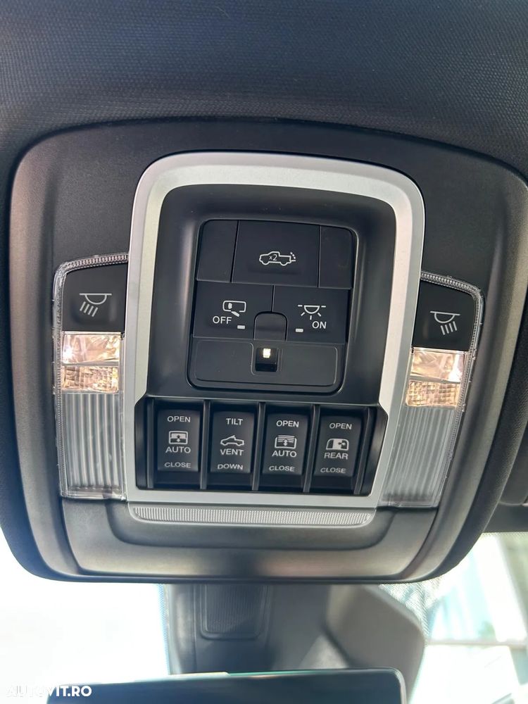 Dodge RAM - 31