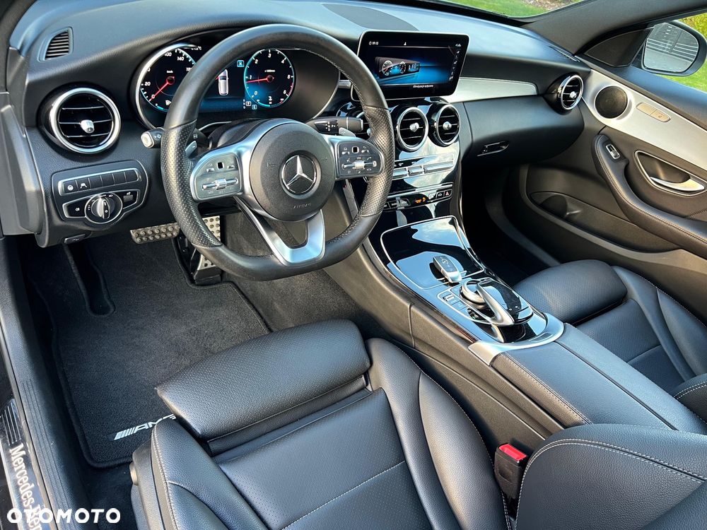 Mercedes-Benz Klasa C 220 d 4Matic 9G-TRONIC AMG Line - 11