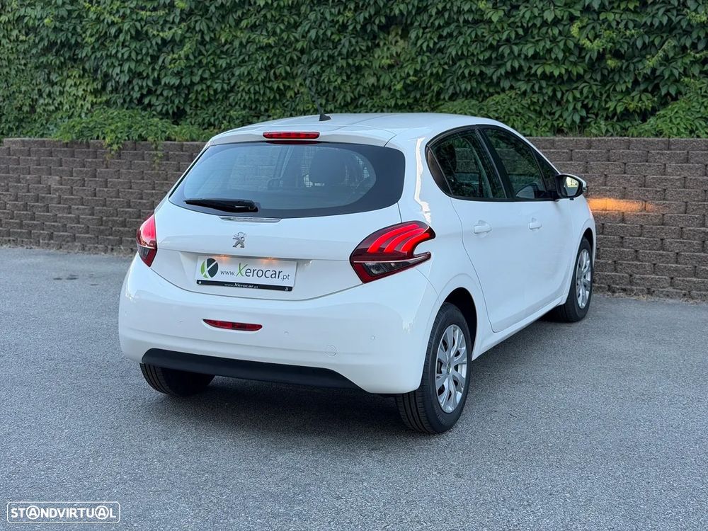 Peugeot 208 1.5 BlueHDi Comercial 2L - 5