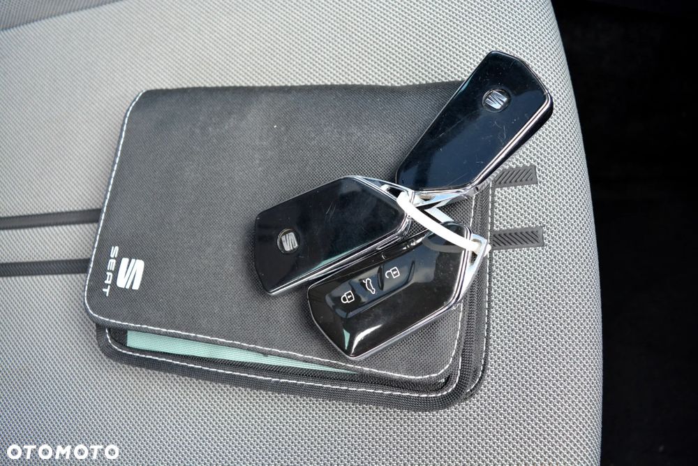 Seat Leon Sportstourer 2.0 TDI DSG Style - 26