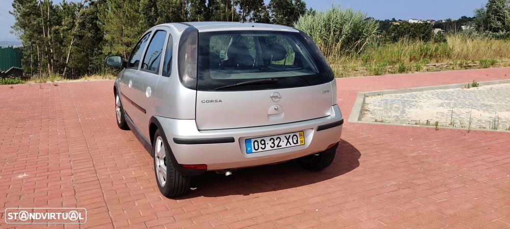 Opel Corsa 1.3 CDTI Cosmo - 4