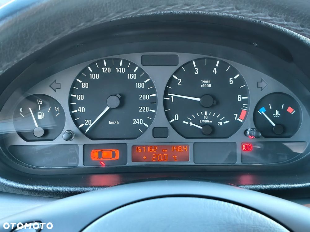 BMW Seria 3 316ti - 10