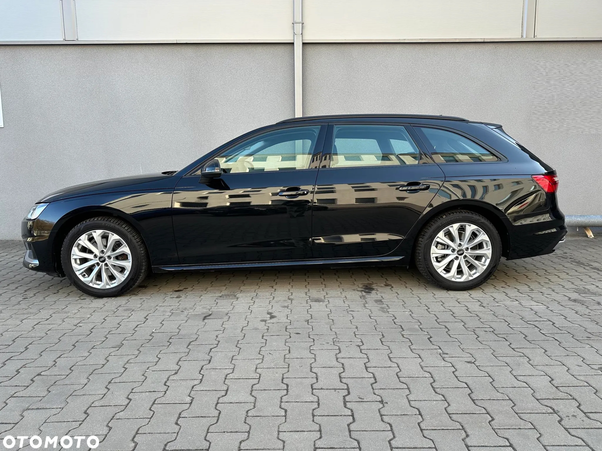 Audi A4 35 TDI mHEV Advanced S tronic - 5