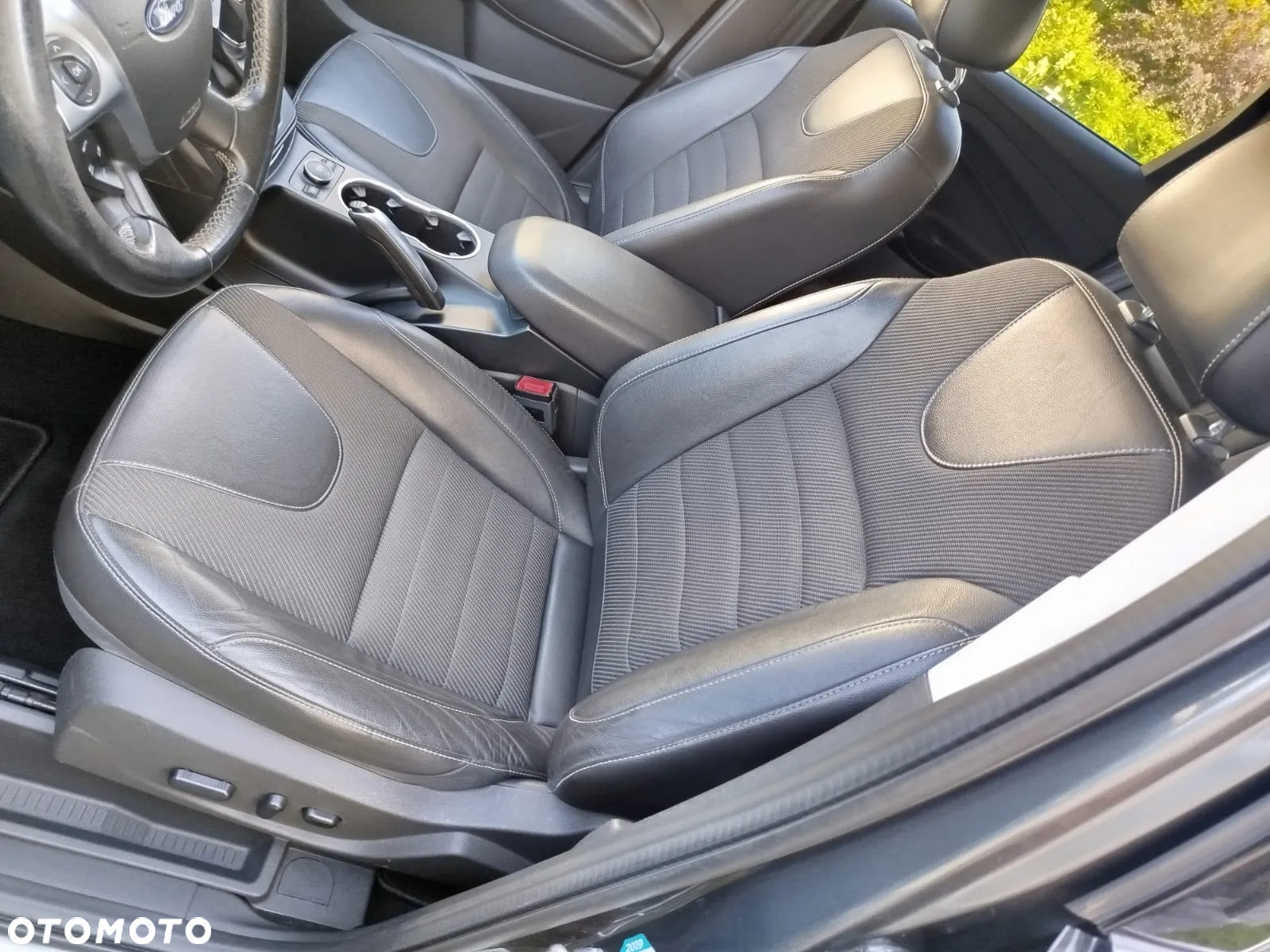 Ford Kuga 2.0 TDCi 4x4 Individual - 27