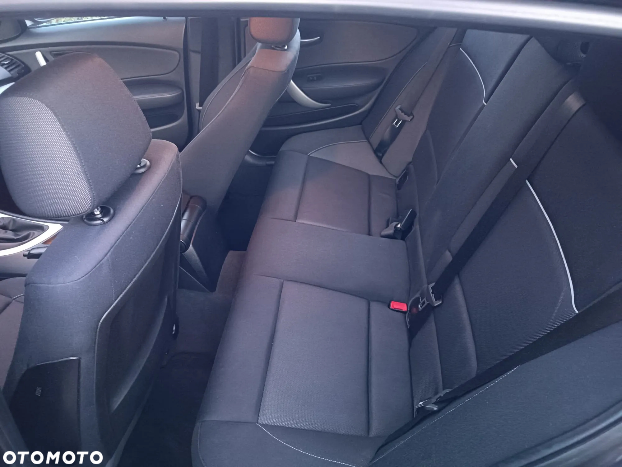 BMW Seria 1 120d - 4