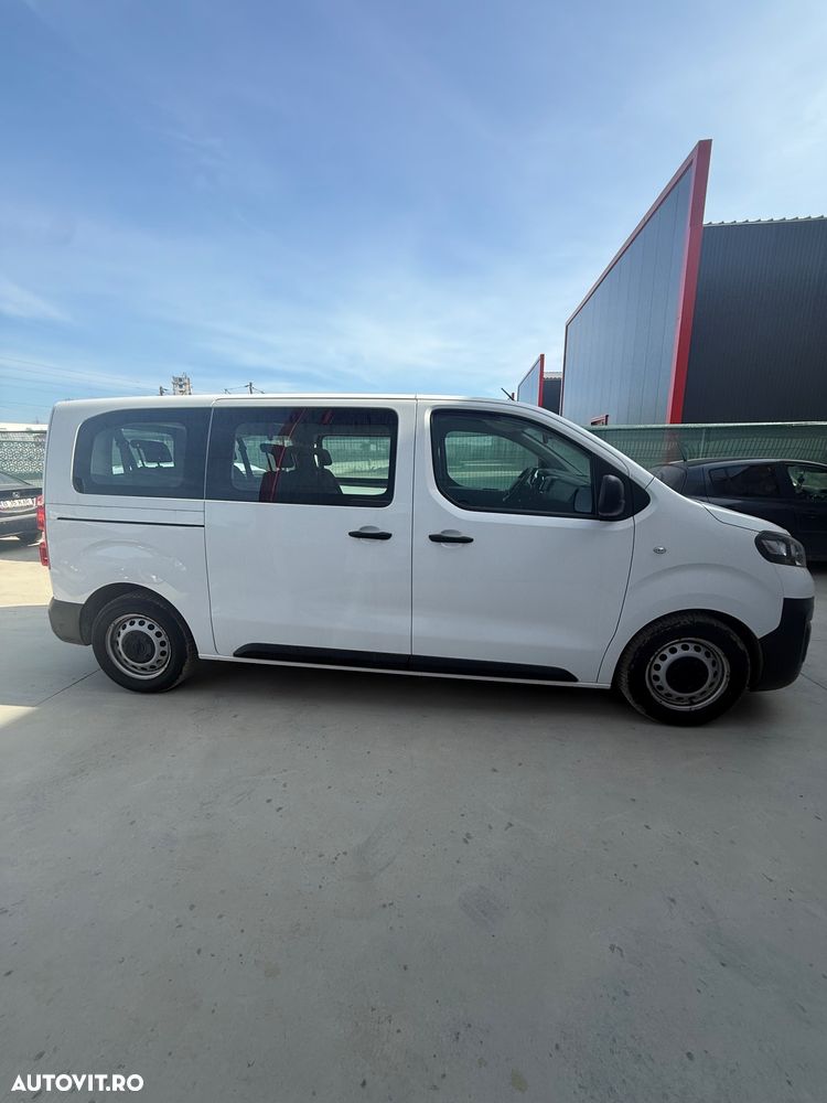 Renault Trafic - 18