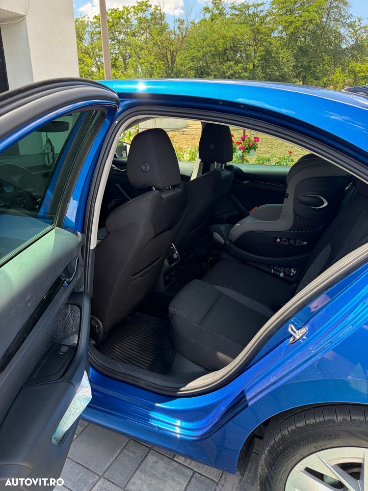 Skoda Octavia 1.0 TSI DSG Ambition - 8