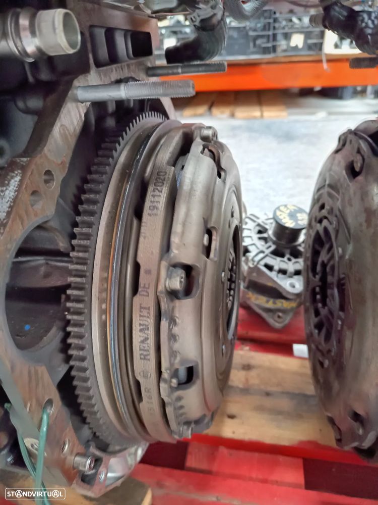 Motor Renault Trafic III 2.0 dCi 120 Ref: M9R710 - 10