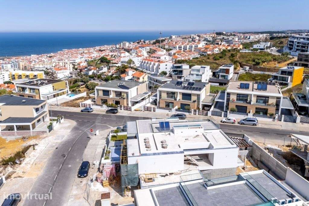 Moradia T4 de Luxo com Vista Mar: O Seu Refúgio Na Ericeira! - Grande imagem: 3/55