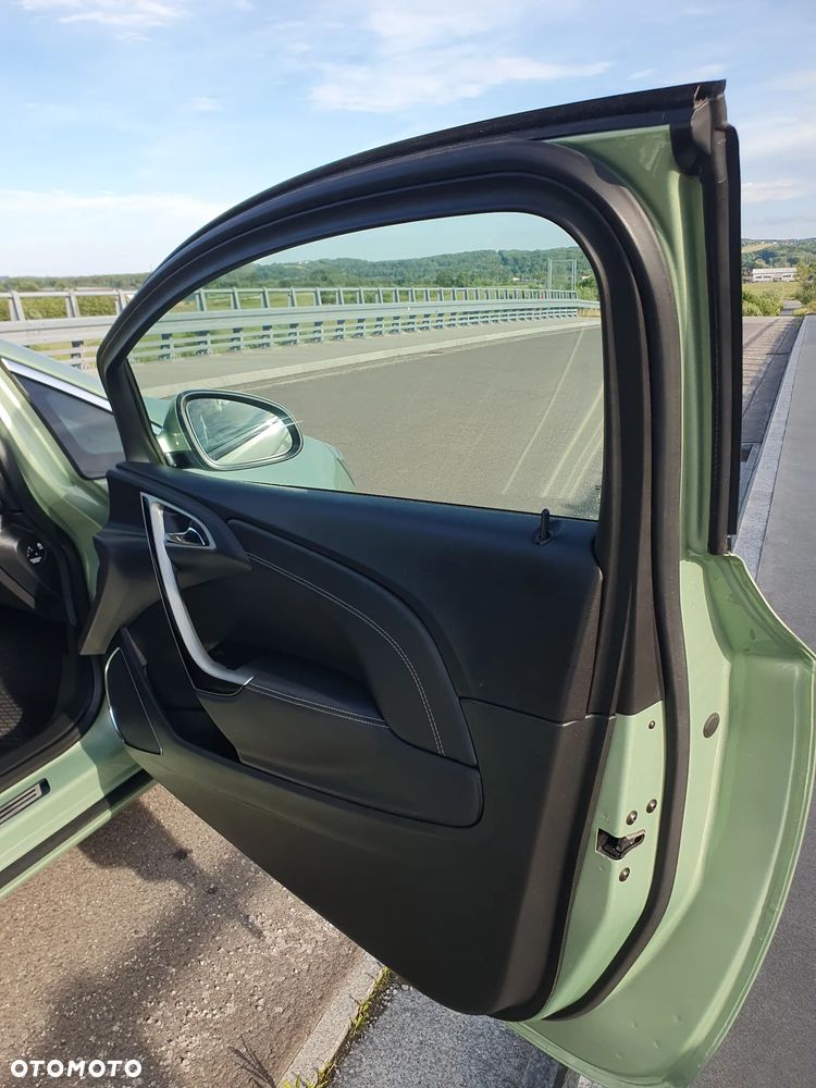 Opel Astra - 11