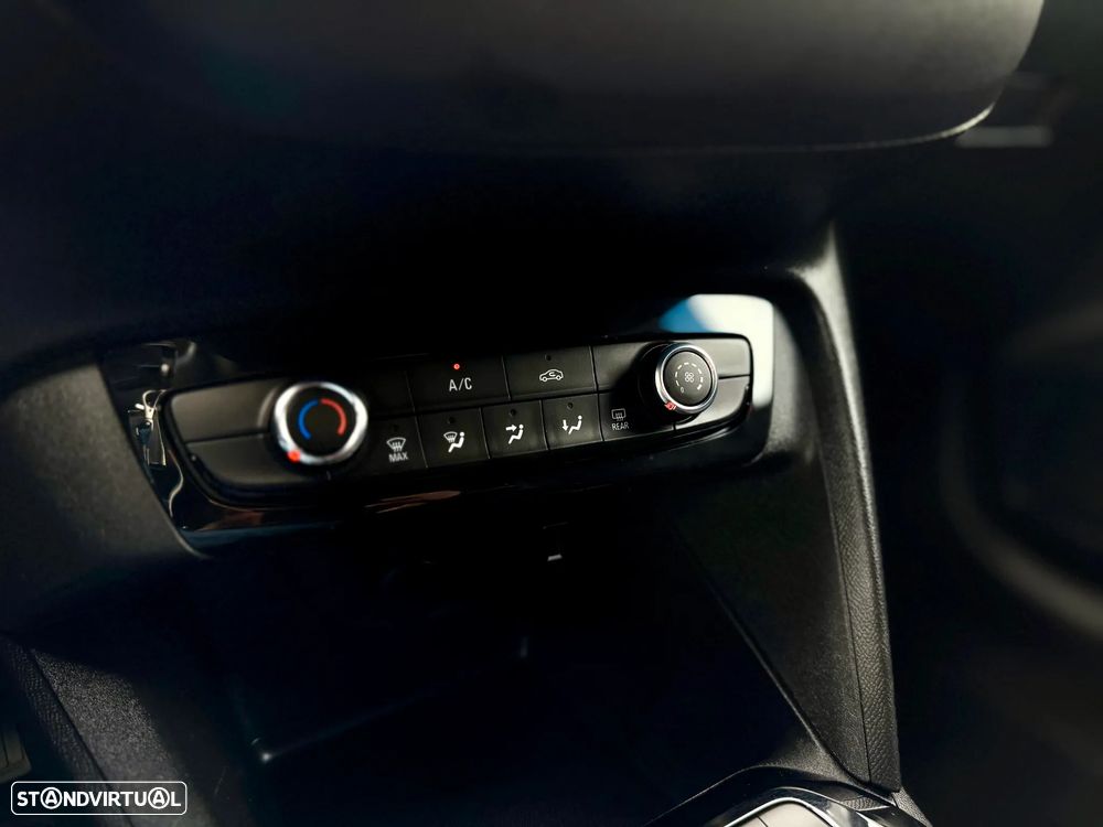 Opel Corsa 1.5 D Elegance - 25