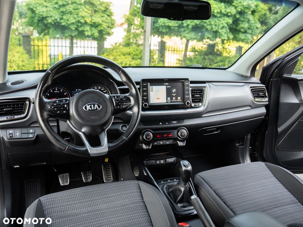Kia Stonic 1.4 L - 28