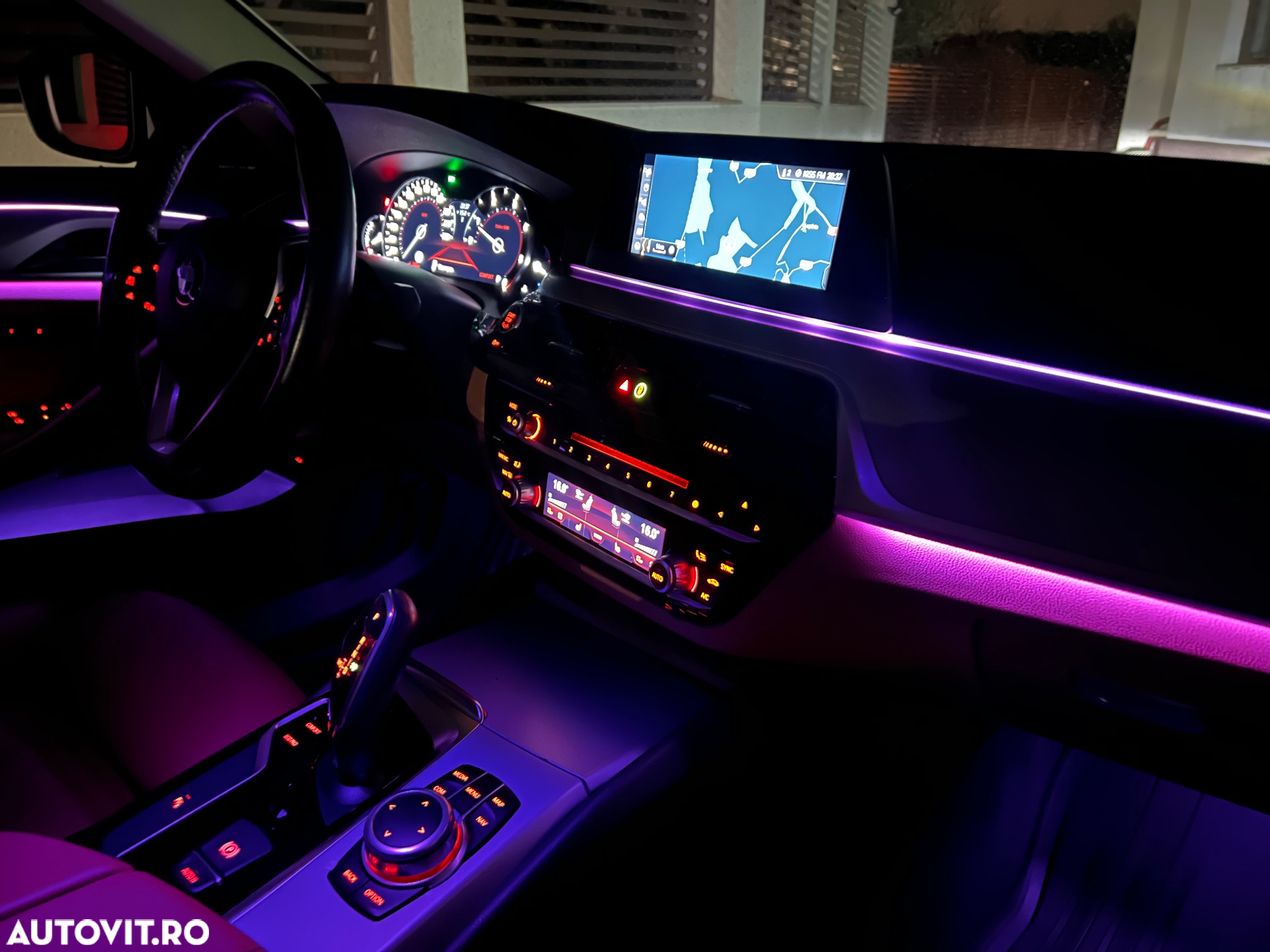 BMW Seria 5 520d AT - 8