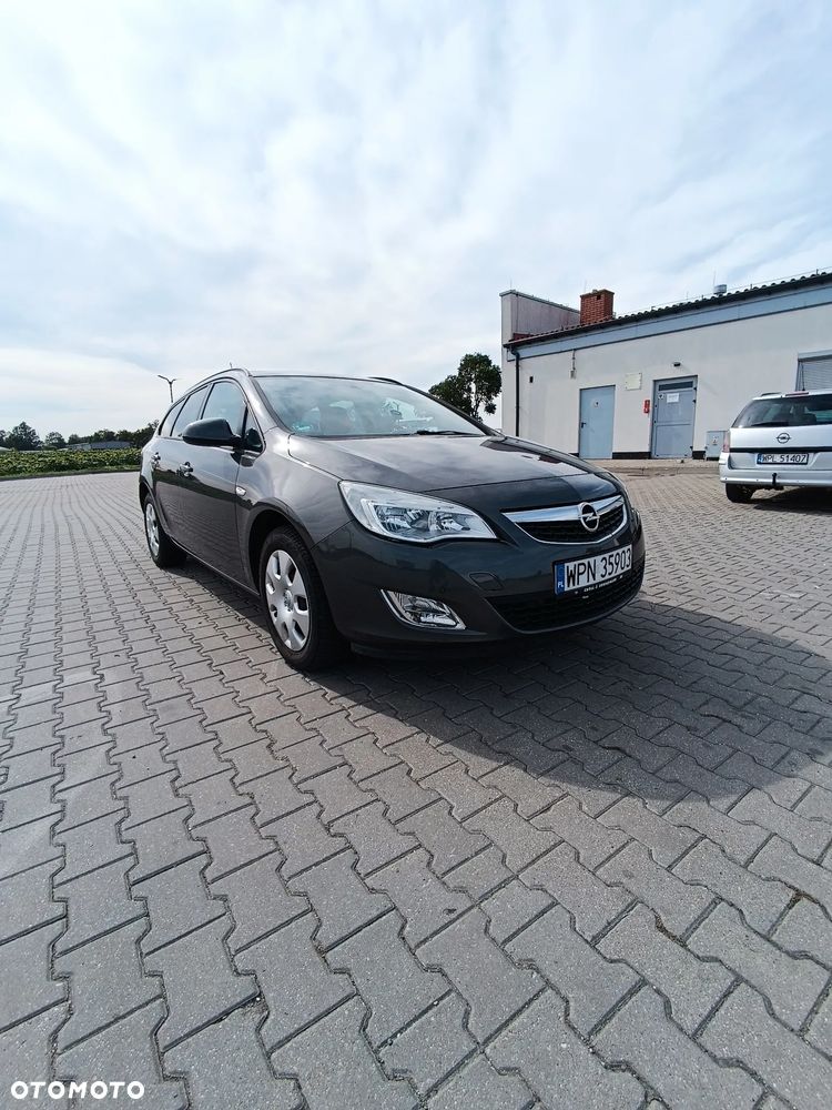 Opel Astra 1.4 Turbo - 2