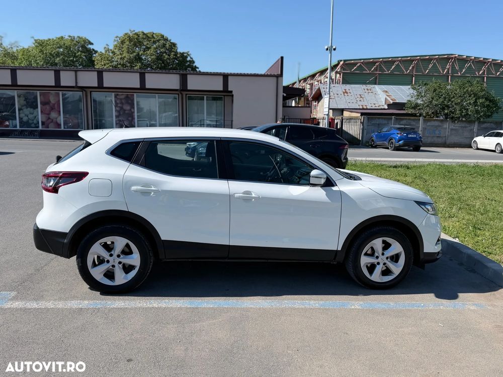 Nissan Qashqai 1.3 138CP 2WD Acenta - 11