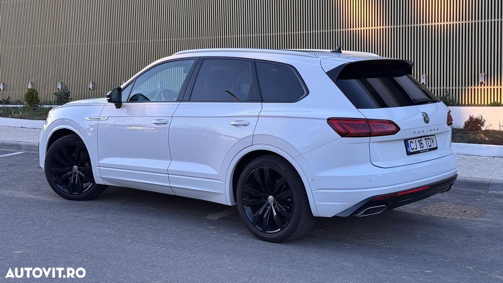 Volkswagen Touareg 3.0 V6 TDI 4Motion DPF Automatik R-Line - 2