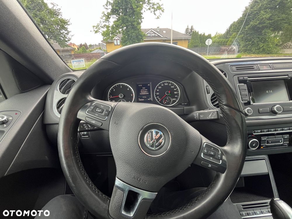 Volkswagen Tiguan 2.0 TDI 4Mot Perfectline R-Style DSG - 14