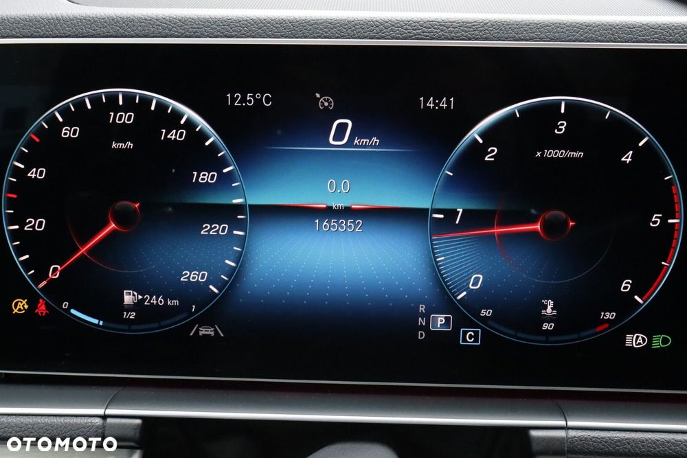 Mercedes-Benz GLE - 15