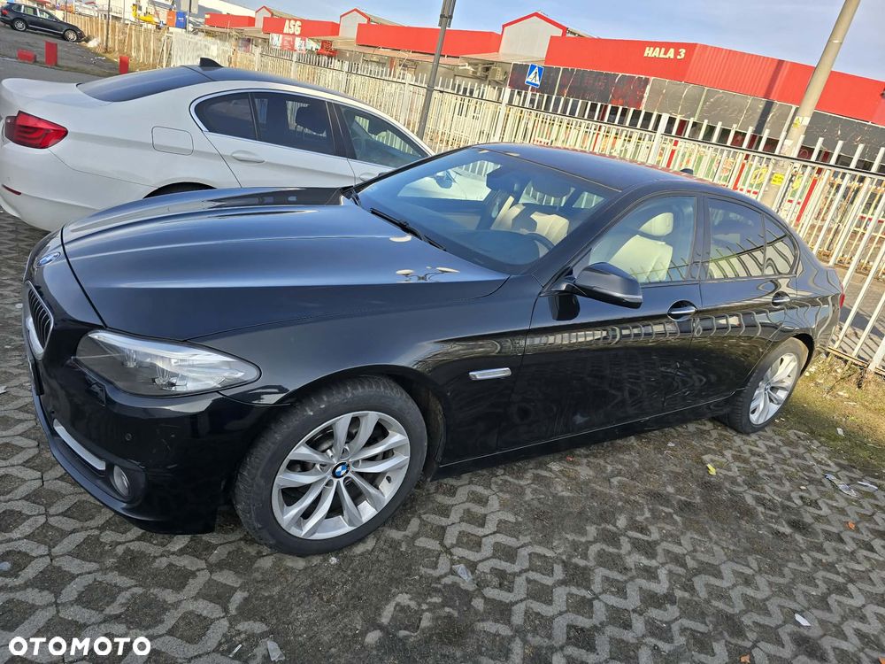 BMW Seria 5 520d xDrive Luxury Line sport - 1