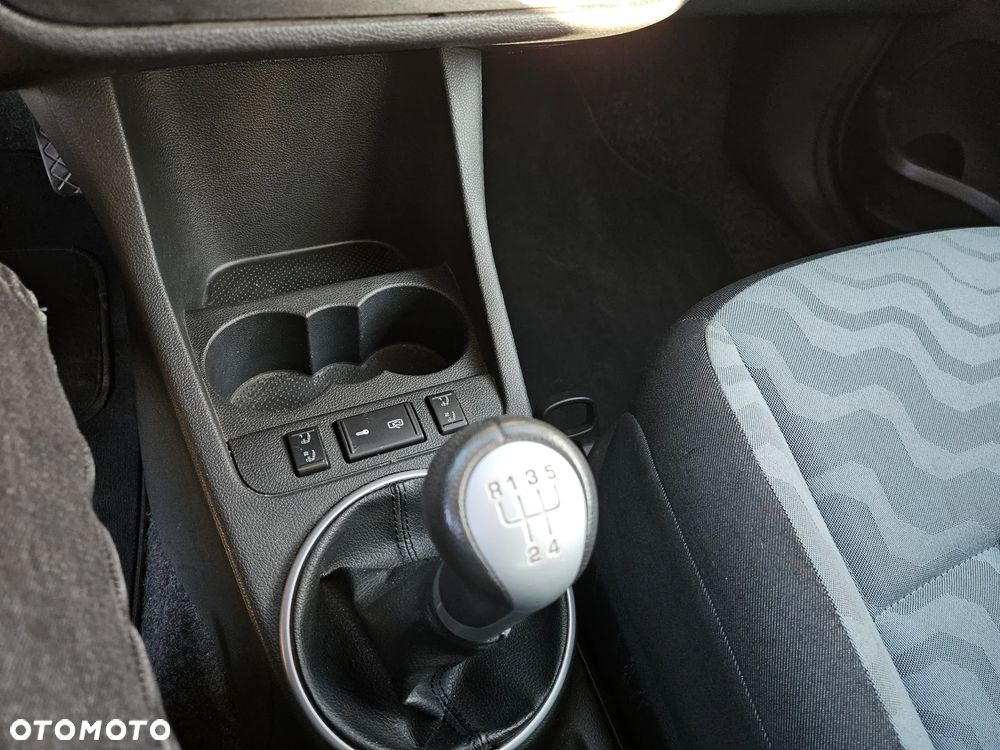 Skoda Fabia - 15