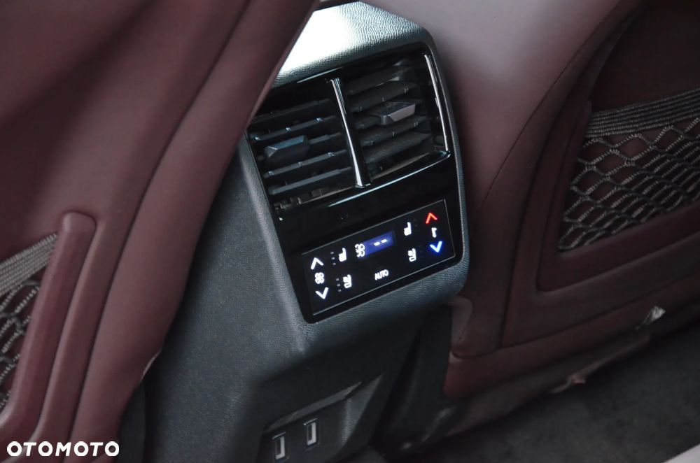 DS Automobiles DS 9 1.6 E-Tense Rivoli + - 13