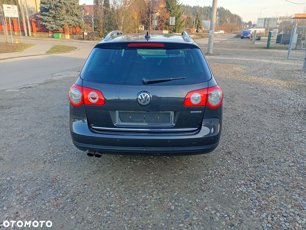 Volkswagen Passat 2.0 TDI 4Motion Highline - 39