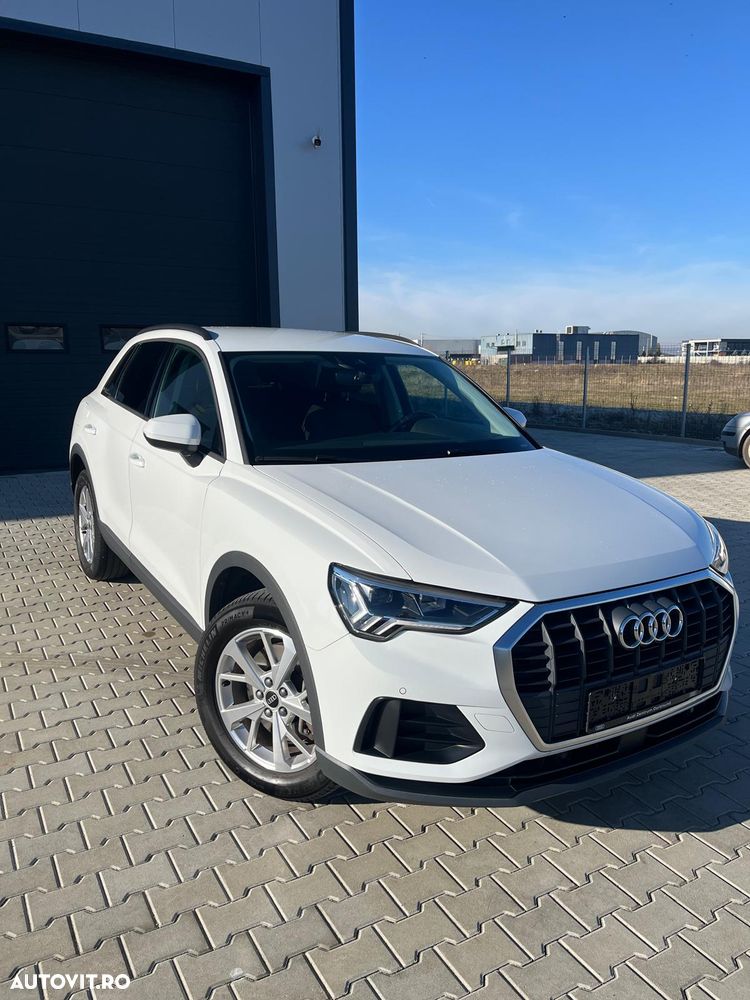 Audi Q3 - 1