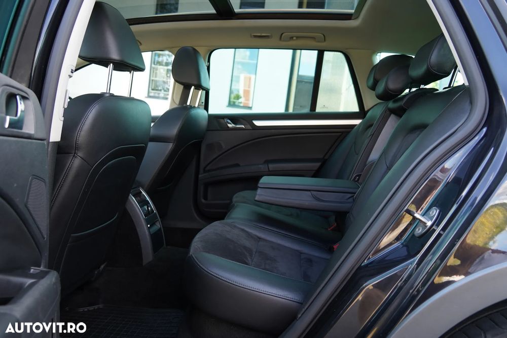 Skoda Superb 2.0 TDI 4X4 DSG AllDrive - 17
