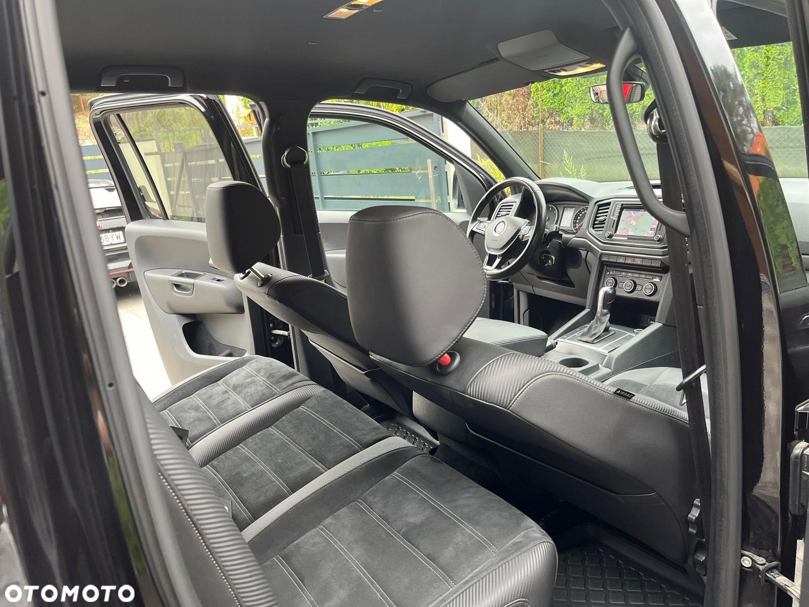 Volkswagen Amarok 3.0 V6 TDI 4Mot Highline - 16