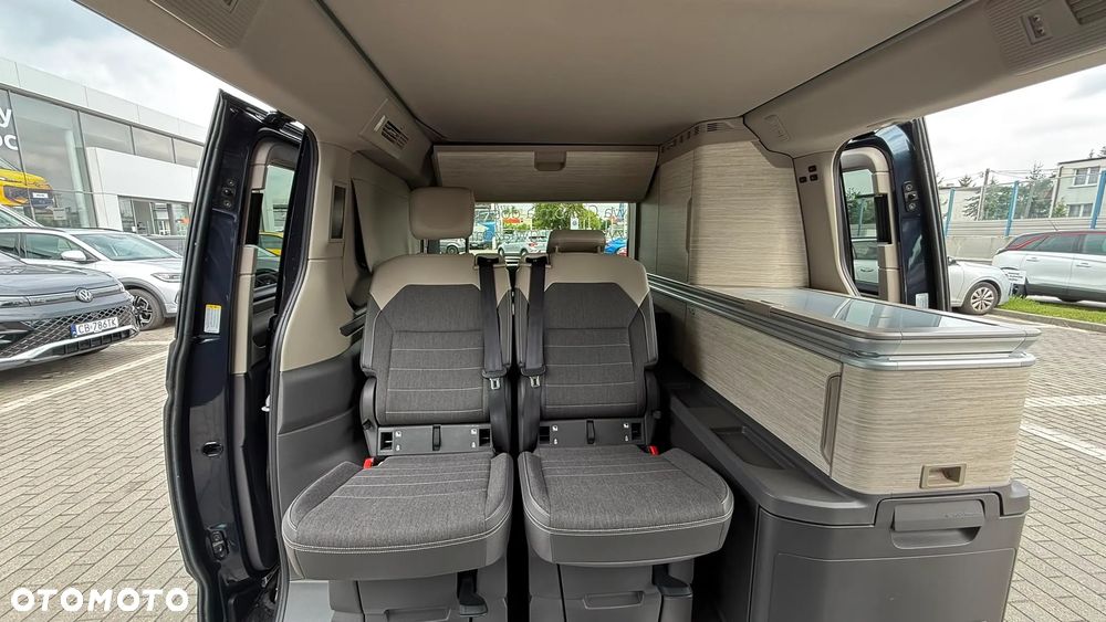 Volkswagen California - 37