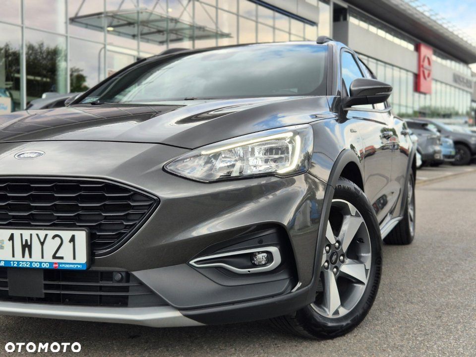 Ford Focus - 11