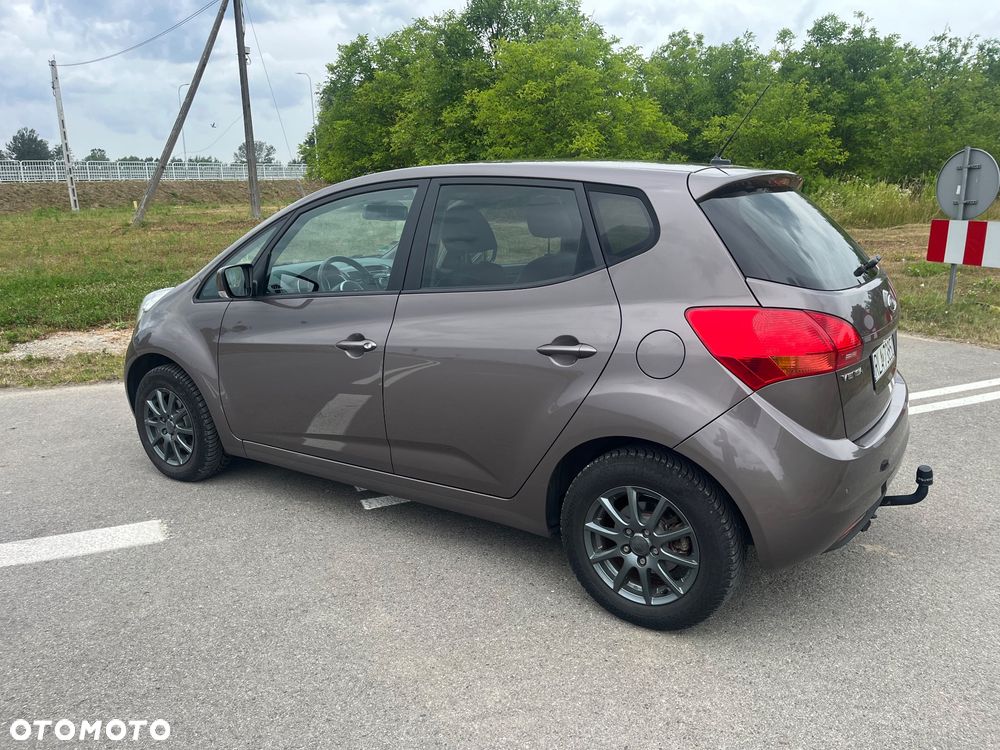 Kia Venga 1.6 CVVT Mind - 10