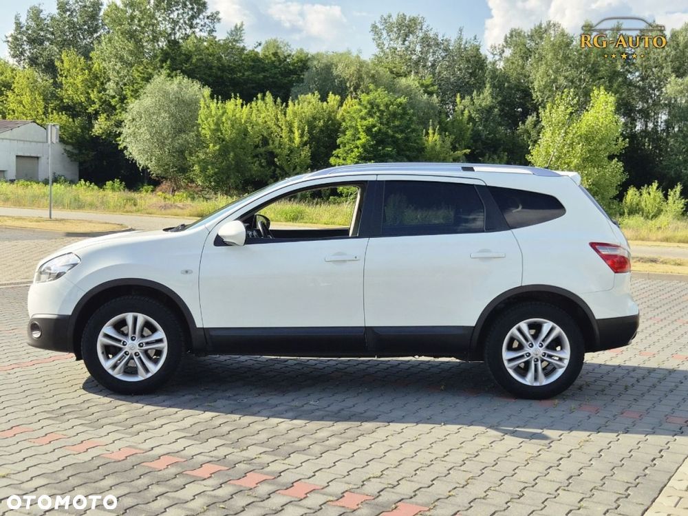 Nissan Qashqai+2 - 12
